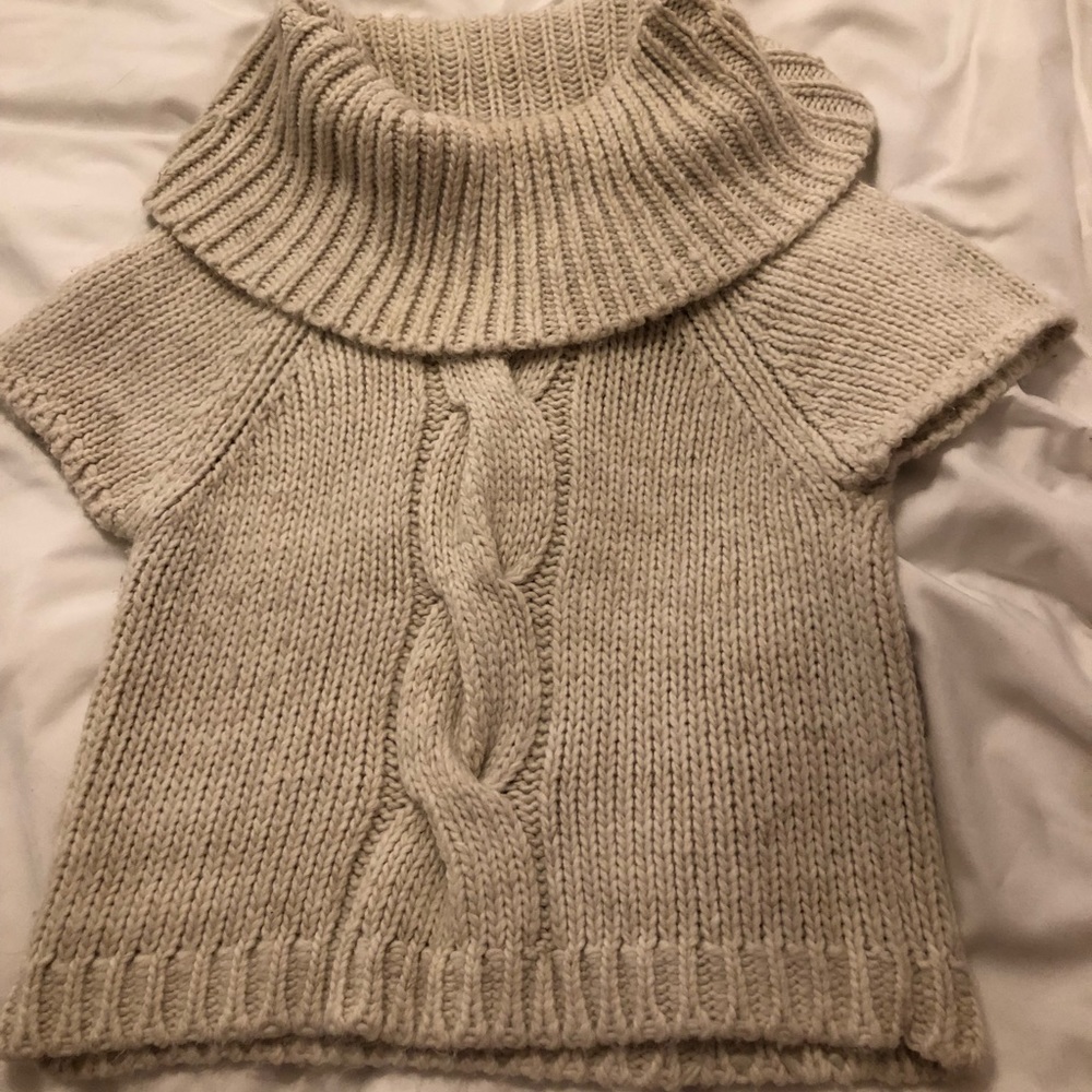 turtle neck short sleeve sweater